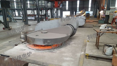 带集尘罩炉盖熔炼炉